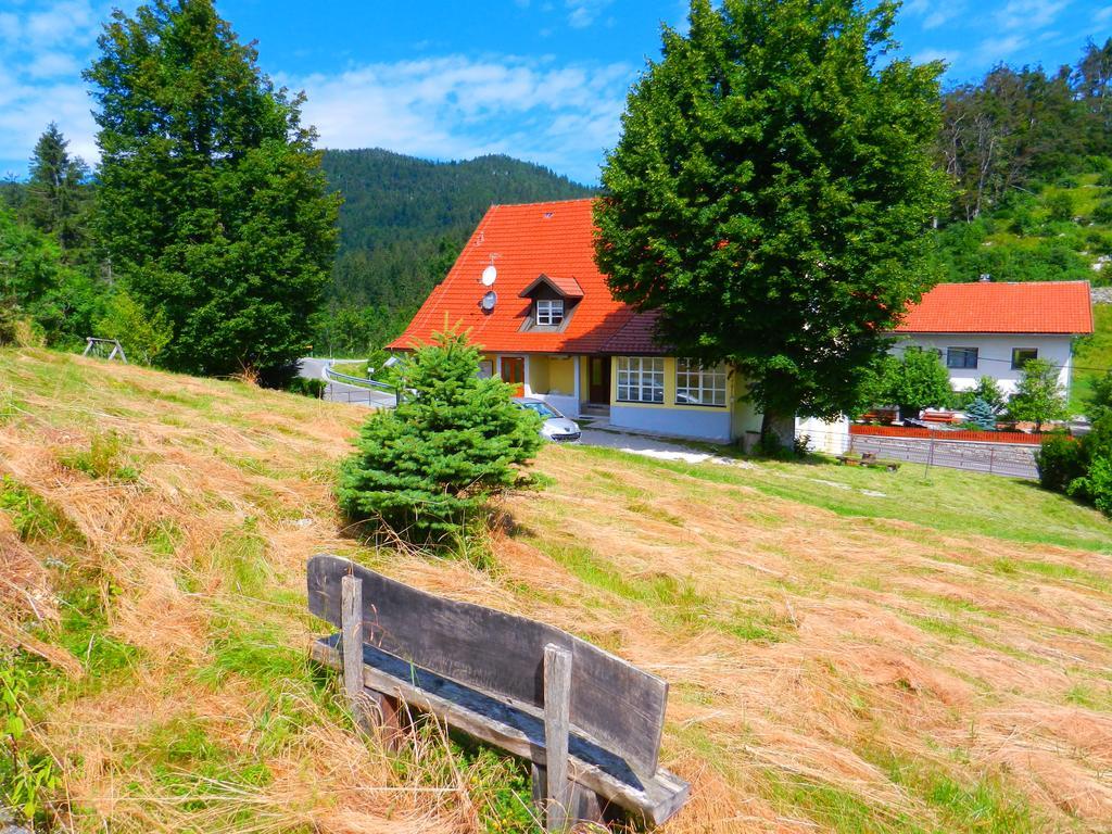 Gostilna Stara Posta Hotell Podkraj Eksteriør bilde